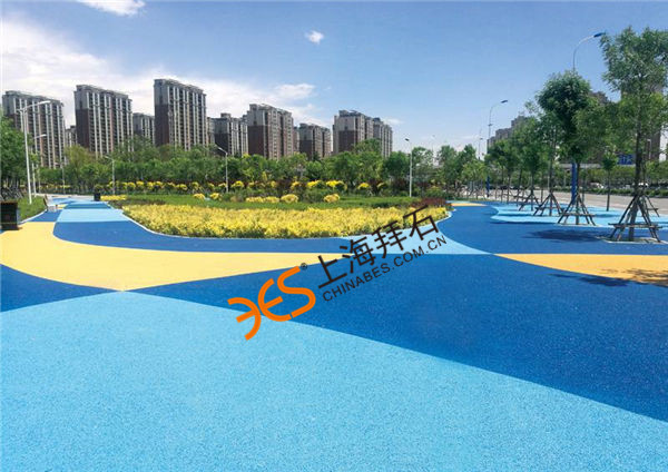 彩色透水混凝土.jpg 彩色透水混凝土.jpg