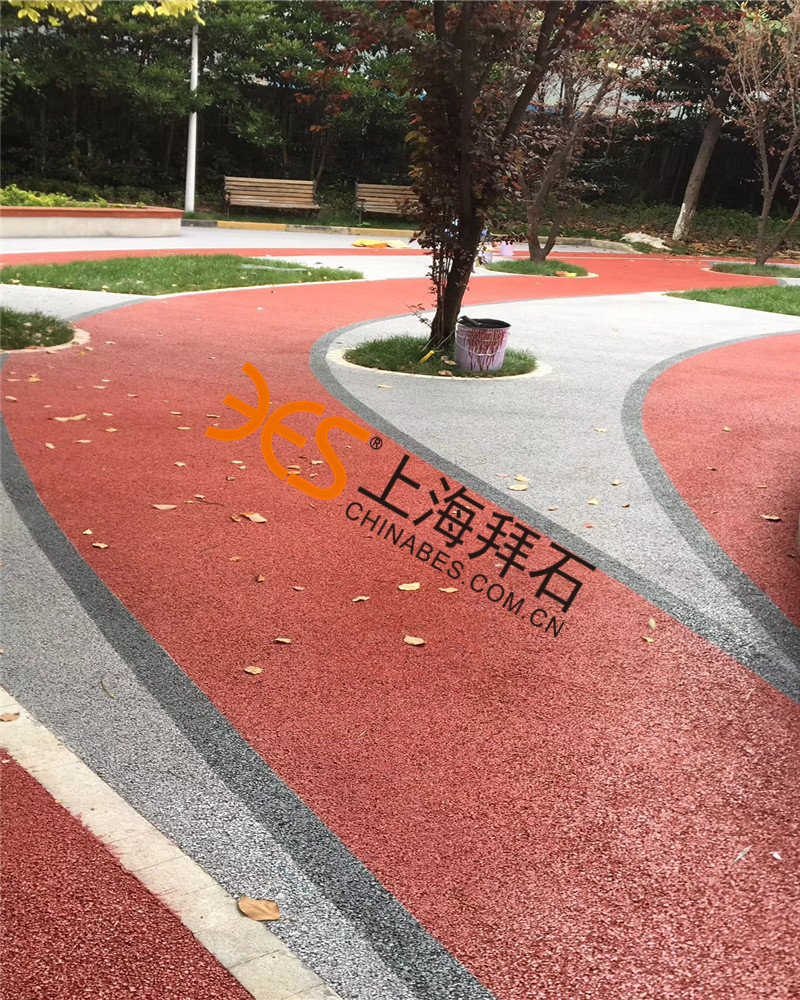 透水路面.jpg 透水路面.jpg